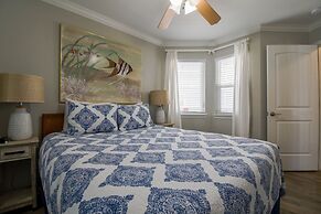 Seascape 2108 1 Bedroom Condo by RedAwning