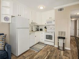 Seascape 1322 2 Bedroom Condo by RedAwning