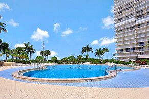 South Seas 3, 401 Marco Island Vacation Rental 2 Bedroom Condo by RedA