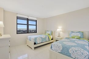 South Seas 4, 904 Marco Island Vacation Rental 2 Bedroom Condo by Reda