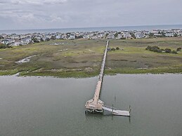No Egrets 3 Bedroom Condo by RedAwning