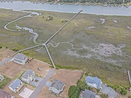 No Egrets 3 Bedroom Condo by RedAwning