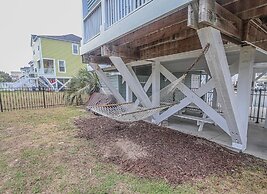 No Egrets 3 Bedroom Condo by RedAwning