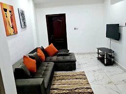 Comfy & Cozy Hideout ~ Close to Highway ~parking