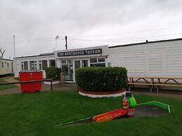 Pets Stay Free 8 Berth lux van Heacham Beach