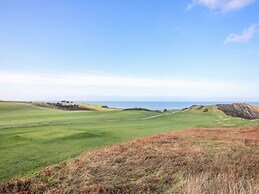 Min Y Mor - Morfa Nefyn