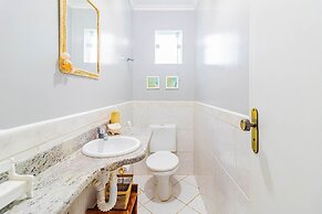 GB45 Excelente Casa 4 Suítes - Guarajuba