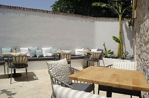 Min Ayvalık (Adults Only +12)