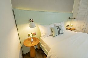 Min Ayvalık (Adults Only +12)