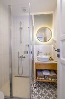 Min Ayvalık (Adults Only +12)