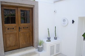 Min Ayvalık (Adults Only +12)