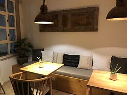 Min Ayvalık (Adults Only +12)