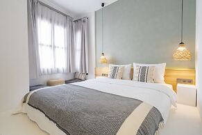 Min Ayvalık (Adults Only +12)