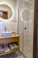 Min Ayvalık (Adults Only +12)