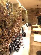 Min Ayvalık (Adults Only +12)