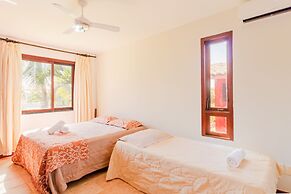 GB51 Excelente Casa 4 Suítes Vista Mar