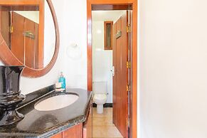 GB51 Excelente Casa 4 Suítes Vista Mar