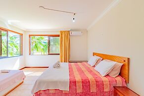 GB51 Excelente Casa 4 Suítes Vista Mar