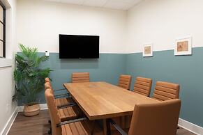 The Ledger Residences by Sosuite - Old City