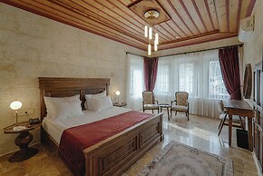 Solem Cave Suites