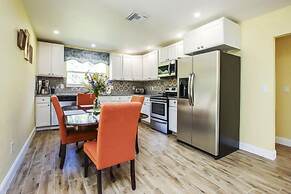 Pine Island Tropical Retreat 4