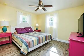 Pine Island Tropical Retreat 4