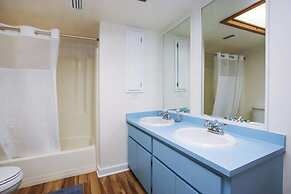 Pine Island Linas Tropical Retreat