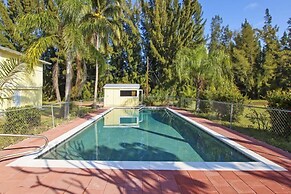 Pine Island Tropical Retreat 2