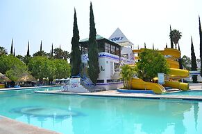 Hotel Splash Inn
