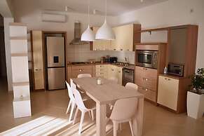 Gallery Suites Parga