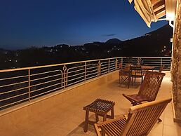 Gallery Suites Parga