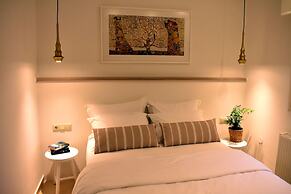 Gallery Suites Parga