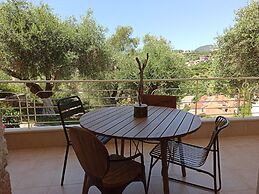 Gallery Suites Parga