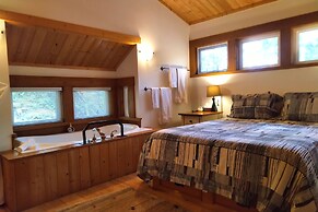 The Cabin at Moon Dance