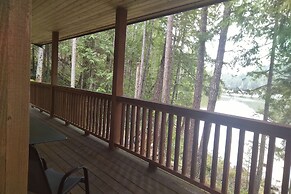 The Cabin at Moon Dance