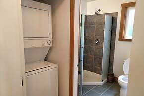 The Cabin at Moon Dance