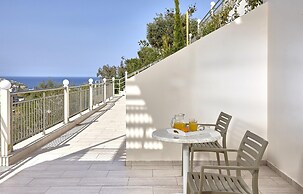 Cozy Vintage Style sea View Apartment Shared Pool