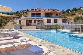 Cozy Vintage Style sea View Apartment Shared Pool