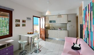 Charming Retro Studio With Shared Pool and View