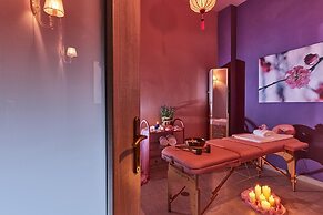 Cozy Pool Front Apartment With sea View Orange