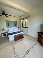 Luxury Ocean Front Villa - Adults Only
