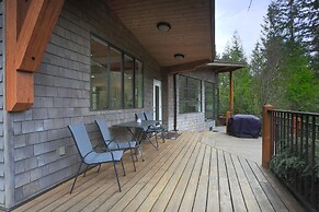 The Perch at Moon Dance