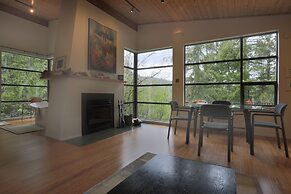 The Perch at Moon Dance