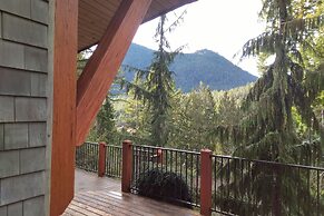 The Perch at Moon Dance