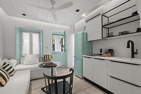 Majo Suites Hotel
