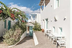 Majo Suites Hotel