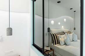 Majo Suites Hotel