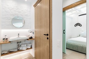 Majo Suites Hotel