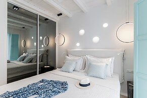 Majo Suites Hotel