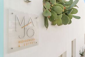 Majo Suites Hotel
